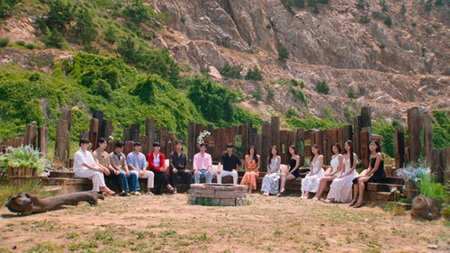 Single’s Inferno шоуны 5 дахь улирлын дугаар цацагдаж, хит нэвтрүүлэг болж чадлаа